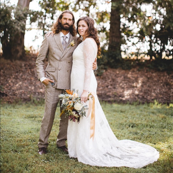 Meet your Posher, Brianne - Picture 2 of 5